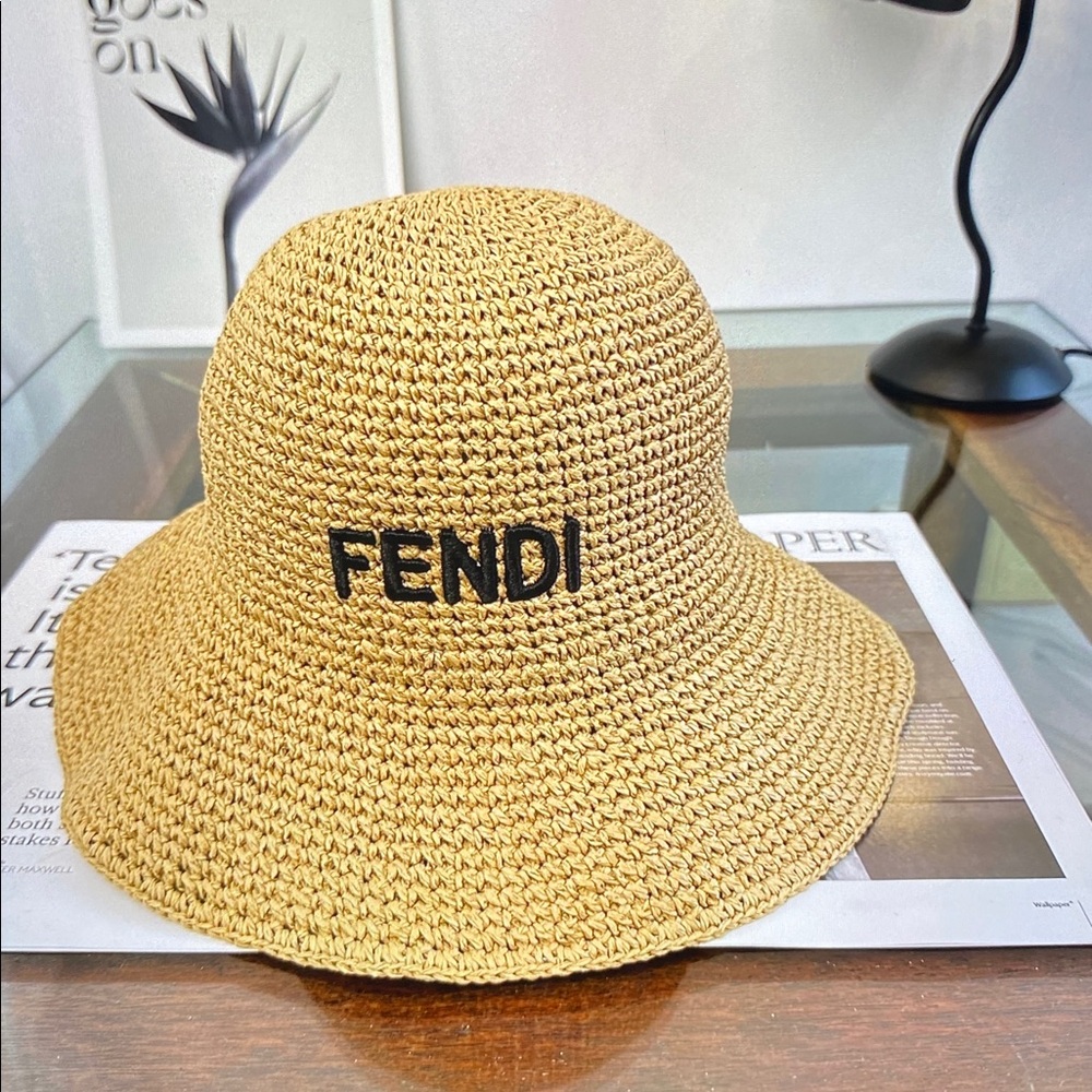 Fendi Classic Logo Woven Straw Sun Hat